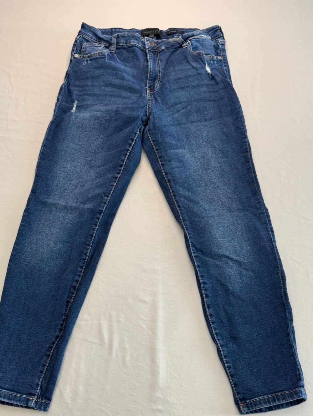 Kendall+Kylie Ultra Baby Skinny Jeans Women’s 13/31 Medium Wash Distress Stretch